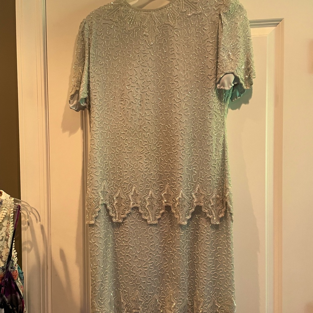Beautiful sea foam green, beaded dress sz L, 10-12.